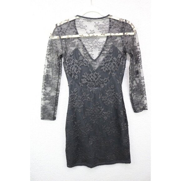 Express Black Lace V-Neck Dress-Whimsigoth-Size 0-New with Tags - Picture 8 of 9